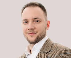 Mixed Messages Mark the Q2 Recruitment Story