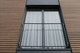 Absturzsicherung Vor Fenster Franzosische Balkone Fensterbrustung Fenster