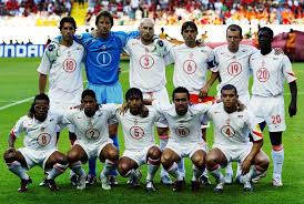 Por un lado, holanda ha conseguido la victoria en los dos partidos que ha disputado ante ucrania y austria. Invictos Na Twitteru Ruud Van Nistelrooy Edwin Van Der Sar Jaap Stam Cocu Robben Seedorf Edgar Davids Reiziger Van Bronckhorst Marc Overmars Y Bouma El Xi De Holanda En La Eurocopa 2004