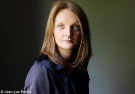 Les mêmes médias se gardent bien de signaler que l'association pour le droit de mourir dans la dignité (admd) est investie dans la récolte des fonds pour payer les avocats de rachel, l'épouse de vincent lambert, qui a aujourd'hui refait sa vie et souhaite que vincent lambert cesse de vivre. Rachel Lambert Babelio