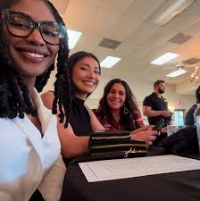 🌞🌞Good Morning gorgeous people 🌞🌞 Ask me about my FULL CONCIERGE  SERVICES offered to B Kimble Estates clients ONLY ❤️ A spoiled client is a  loyal client and my clients are VERY