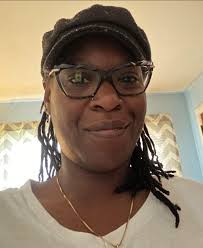 I just wanted to introduce me (Shana) and my roomate (Emery) and our kids !  We live full time