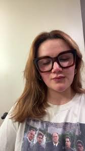 This might or might not be inspired by @Allison telling me she does not  even OWN one 🤯 (Also ignore the washing machine) #funny #hair #badhairday  #girlsgirl