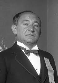 Joseph Schenck's Instagram, Twitter & Facebook