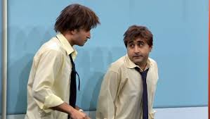 Güldür Güldürün Bilali korona gölgesinde, evinin bahçesinde sessiz  sedasız evlendi