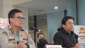 Quality control pekerjaan umum pembantu / helper pengurus rumah penjaga anak petugas kebersihan petugas taman/kebun tukang bangunan tukang listrik pelayanan profesional konsultan bisnis penerjemah pendidikan dan pelatihan dosen menampilkan 1 sampai 9 dari 387 lowongan. Lima Tukang Bangunan Jadi Tersangka Kebakaran Gedung Utama Kejagung Polri Mereka Lalai Seputar Tangsel