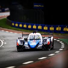 L'équipage signatech a bien tenté d'améliorer le le double vainqueur de catégorie aux 24 heures du mans était bien parti pour améliorer son chrono, mais le passage sur un vibreur dans la. Alpine Took Eighth Place At The 2020 24 24 Heures Du Mans Facebook