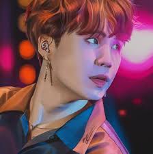 Me da risa que hablen de mí a mis espaldas queriendo hacerme sentir mal,  wey mi familia habla mal de mi al lado mío, vete alv.