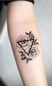 This feminine sunflower tattoo is one of the most brilliant and unique sunflower tattoo designs you will ever come across. Tattoo Sunflower Rose Daisies 22 Trendy Ideas Arm Tats Tattoos Trendy Tattoos