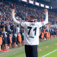 İstem yılmaz çocuğu ne kayınvalideye veriyordu ne kayınpedere. Forma Kultur Na Twitteru Burak Yilmaz Yeni Sezonda 17 Numarali Formasina Kavusuyor Annesi Adanali 01 Babasi Antalyali 07 Olan Burak Iki Plakanin Yan Yana Gelmesiyle Olusan 17 Numarali Formayi Uzun Zamandir Giyiyor Https T Co Vdyz80ezmr