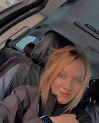 Grace Medley (@_gracemedley_) • Instagram photos and videos