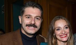 This and all future requests should be directed to this uri. Lena Drosakh Petros Filippidhs Sygklonistiko Pws Thn Parenoxlhse O Gnwstos H8opoios Sportime Gr