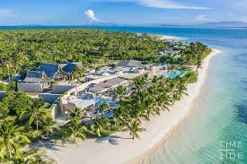 6 the madagascar and the indian ocean islands hotspot while the different islands of the hotspot share specific biogeographical features, they form a single unit characterized by a wide disparity in scale in terms of both land mass and human population. Private Islands For Rent Miavana Madagascar Indian Ocean Africa