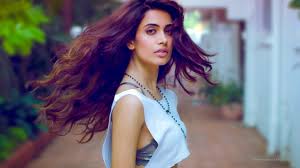 Sarah Jane Dias Wallpapers Hd Wallpapers Id 15248 Please contact us if you want to.