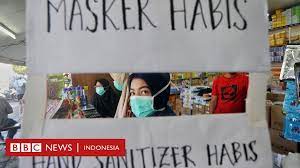 Termasuk menyisipkan dalam sambutan menteri. Virus Corona Apakah Mengenakan Masker Bisa Mencegah Kita Tertular Virus Mengapa Perlu Hand Sanitizer Dan Bagaimana Sebaiknya Bersalaman Bbc News Indonesia