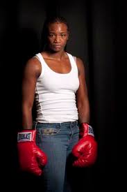 Undefeated boxing world champion claressa shields survived a series of submission attempts in the first two rounds of her claressa shields punches brittney elkin during her victory in her mma debut. Claressa Shields Baby Atasan Wanita Original Murah Terbaru