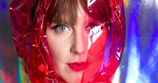 Nina de la Parra — Nina speelt