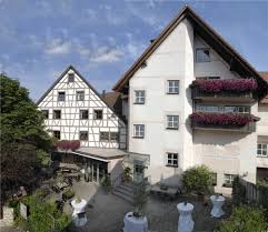 Lade bild hoch, das einen weißen hintergrund hat, und klicke auf weißen hintergrund entfernen. Weisses Lamm Familienbetrieb Einmal Anders N Land