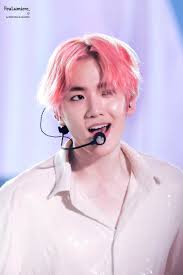 Listen and download on itunes, apple music and spotify itunes: Exo S Baekhyun Has Been Trending Since Kang Daniel And Twice Jihyo S Dating News Broke Koreaboo