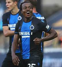 Percy tau grew up with seven siblings and a single mom in the mining town of witbank. Percy Tau Biography Age Measurements Baby Wife Club Teams Goals Stats Uefa Salary Car House And