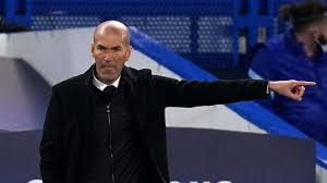 Zinedine yazid zidane (born 23 june 1972), popularly known as zizou, is a french former professional football player who played as an attacking midfielder. Zinedine Zidane Vor Real Abschied Bei Moglichem Neuen Club Wartet Alter Bekannter Fussball