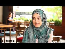 Dizi Ve Film Oyuncusu Unlu Isim Busra Ayaydin Tesetture Girdi Youtube