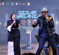 Gegar vaganza 2019 musim keenam (gv6) akan mula bersiaran pada 13 oktober 2019, setiap ahad jam 9 malam di saluran astro ria. Rasmi Senarai 13 Peserta Gegar Vaganza 6 Diumumkan Murai My