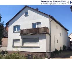 Dieses großzügige, in absolut privilegierter ruhiger wohnlage von malsch gelegene wohnhaus mit dem wundervollen garten ist. Haus Zum Verkauf 69254 Malsch Mapio Net