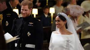 Prince charles reportedly wears a gold wedding ring under a signet ring on the little finger of his left hand given to him by the duchess of cornwall. Royal Wedding 2018 Here S The Story Behind Prince Harry And Meghan Markle S Wedding Rings