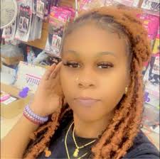 Vicky Mae (@khia.henry.12) • Facebook