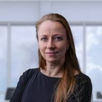 Sarah Brinks's Instagram, Twitter & Facebook