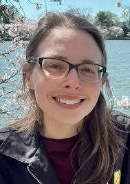 Lydia Kellogg's Instagram, Twitter & Facebook