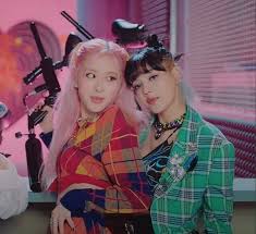 Pin De Z R Em Roses Are Rosie Em 2020 Kpop Feminino Blakpink Blackpink