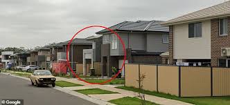 Zac homes are pleased to present our oakley triplex! Bqmdpatzammjnm
