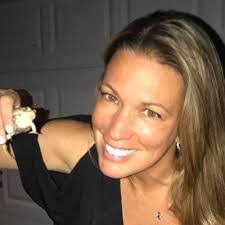 Melissa Barth's Instagram, Twitter & Facebook