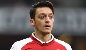 He represented fc schalke 04 wearing jersey number 17 and played as an attacking midfielder. Arsenal News Schalke President Confirms Interest In Mesut Ozil Football Sport Express Co Uk