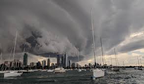 Jun 12, 2021 · storms bringing strong winds, and in some cases hail, have prompted a severe thunderstorm warning for parts of dupage, kane, kendall and will counties until 4 p.m. Tornado Warning Chicago Tornado Watch Issued For Several Chicago Area Counties