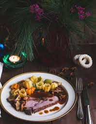 Gefullte Wildschweinkeule Aus Dem Multi Dampfgarer Von Aeg S Kuche Lebensmittel Essen Pikante Gerichte Rezepte