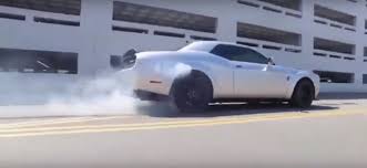 2000hp worth of burnouts demon vs zl1 vs roush. 2018 Dodge Demon Does A Random Burnout Fights Its Sticky Tires Autoevolution