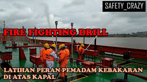 Posted on september 28, 2010 by puduschool. Safety Crazy Fire Fighting Drill Latihan Pemadam Kebakaran Di Atas Kapal Spob Lmmz 1 Youtube