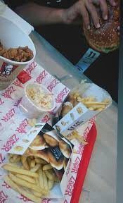 Pin By Wala Adam On صور منوعات Food Snacks Snack Recipes