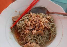 Nov 25, 2020 · mie lemonilo ini tidak melalui proses penggorengan melainkan pemanggangan sehingga bebas lemak trans. Kiat Kiat Membuat Enak Banget Mie Ayam Lemonilo Legit Ayam Resep Resep Masakan