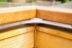 You can pull the rope tight or leave a lot of slack between poles depending on the look your are trying to achieve. How To Add Outdoor Rope Lights To A Deck Railing The Handyman S Daughter