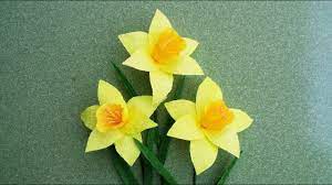 Abc Tv How To Make Daffodils Paper Flower From Crepe Paper Craft Tut Crepe Paper Crafts Paper Flowers Paper Craft Tutorials