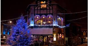 Windermere Christmas Tree Christmas In Britain Christmas In England English Christmas