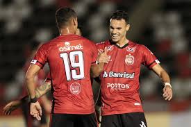 Ocupa a 14ª posição, com oito pontos. Brasil De Pelotas Vence Fora De Casa E Aproxima Botafogo Sp Do Z4 Futebol Na Veia