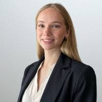 Ava Willis's Instagram, Twitter & Facebook