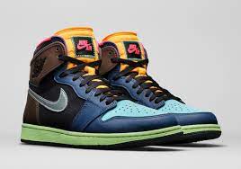 El envío gratis está sujeto al peso, precio y la distancia del envío. Air Jordan 1 High Bio Hack 555088 201 Sneakernews Com