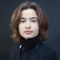 Olivia Alba's Instagram, Twitter & Facebook