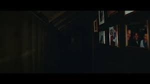 Alors que le monde est en proie à une menace terrifiante, un homme vit reclus dans sa propriété totalement isolée avec sa. It Comes At Night 2017 Imdb